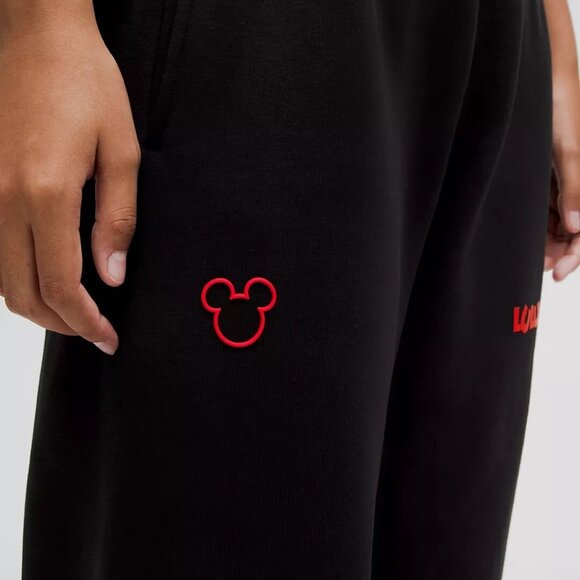 Disney x lululemon Heavyweight Fleece Sweatpant - Picture 14 of 15